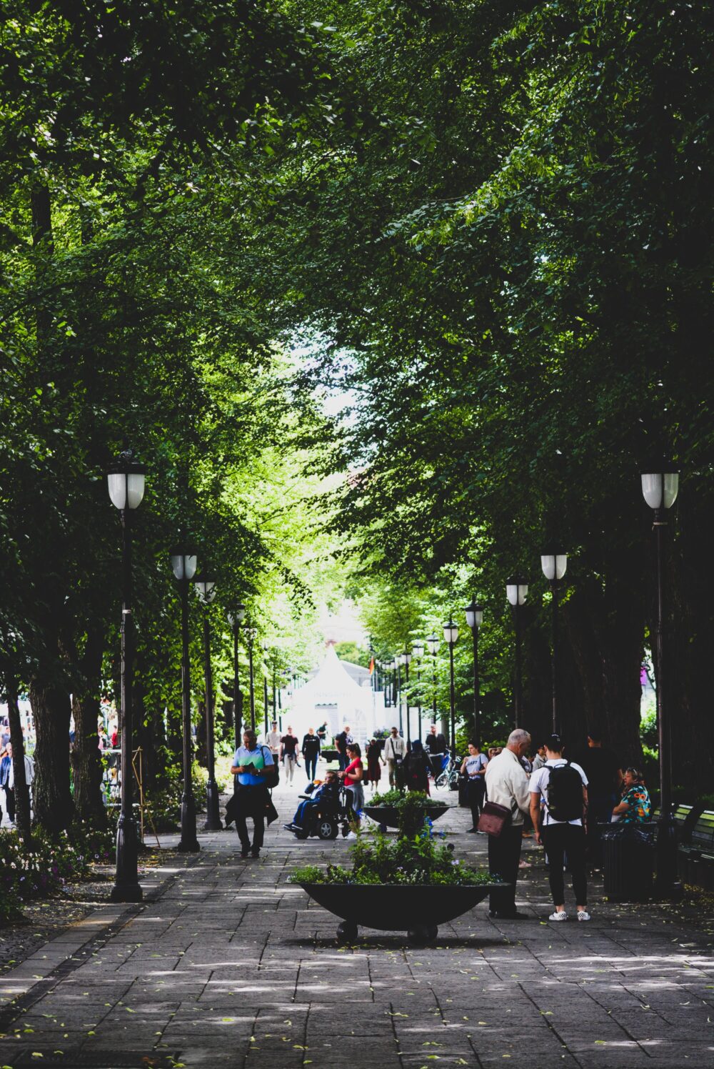 Green Cities & Sustainability Goals - Pedestrian Space